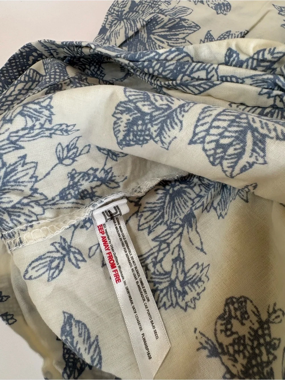 NWOT Urban Outfitters Toile Sham Set
